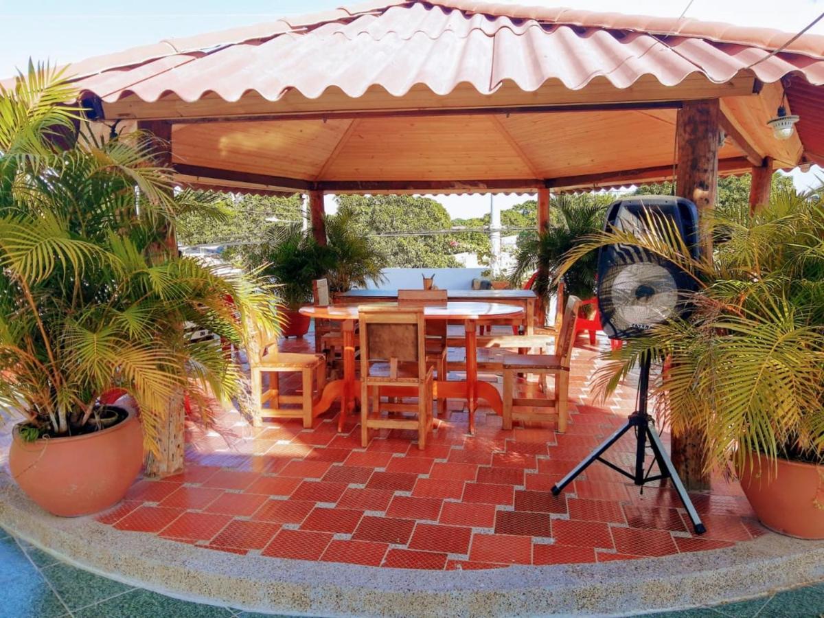 Hostal Solsticio Guajiro Ríohacha Exterior photo